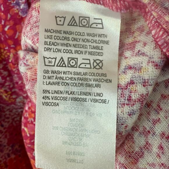 Isaac Mizrahi Size 3X pink and floral short sleeves Buttondown blouse - Picture 6 of 9